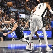 Doncic arranca su 'show' burlando al gigante Wembanyama: «Es su equipo, todo pasa por él»