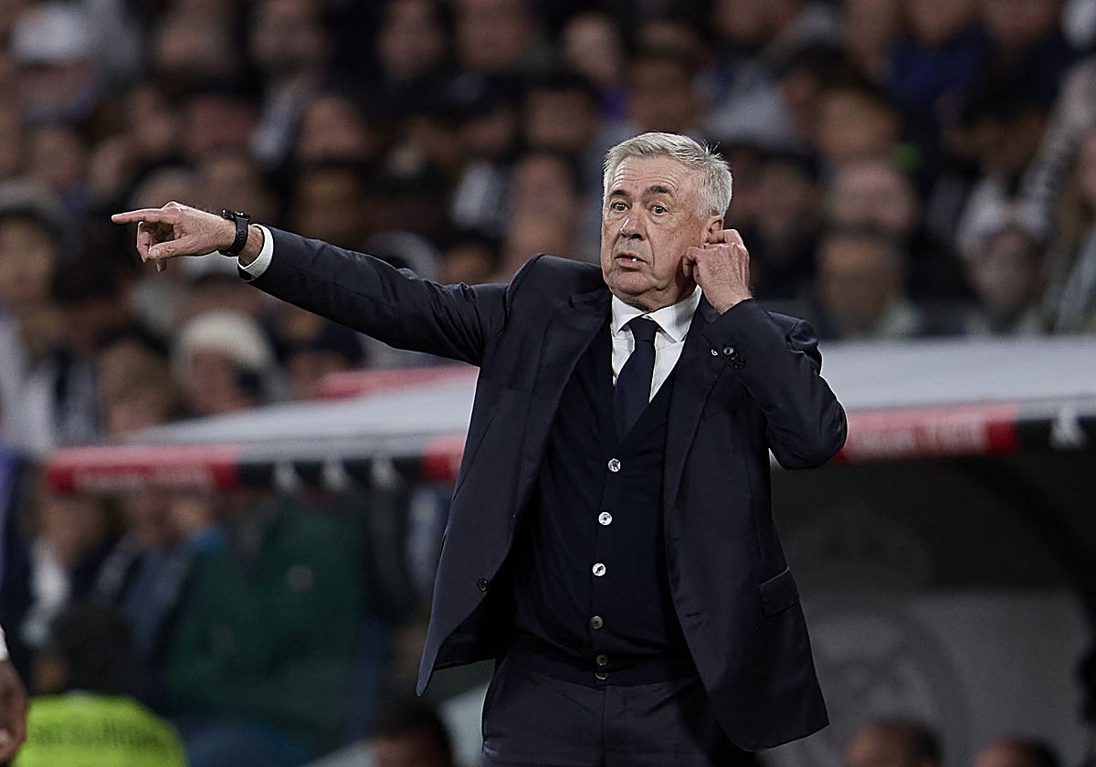 Carlo Ancelotti, ayer en un momento del clásico