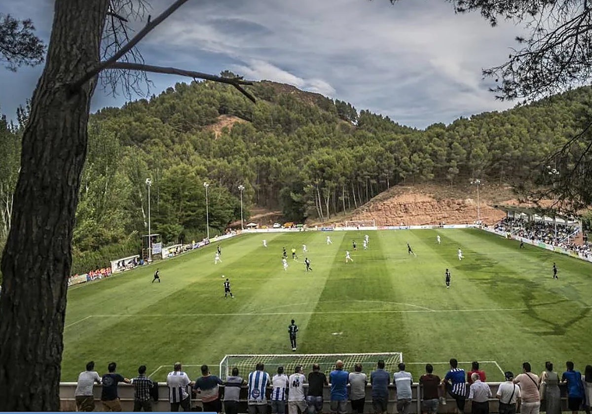 Estadio de La salera, la casa del Náxara CD