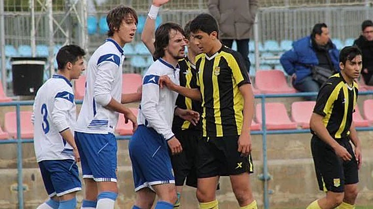 Jugando con el CD Roda, en su primer año en Villarreal