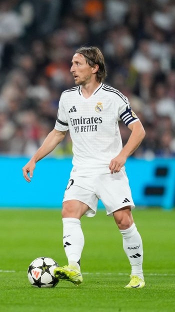 Luka Modric, ante el Milan