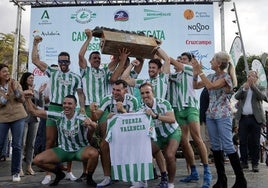 En imágenes, la regata Sevilla-Betis en el Guadalquivir