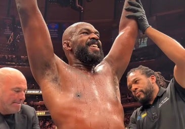 Jon Jones vuelve a hacer historia en el UFC 309: finaliza a Stipe Miocic, el mejor peso pesado de todos los tiempos