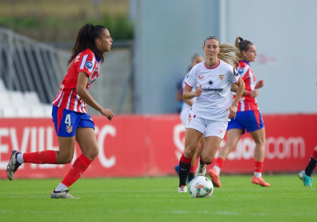 Encuentro Sevilla FC Femenino-Atlético de Madrid en el estadio Jesús Navas