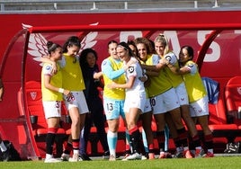 El Sevilla Femenino derrota al Deportivo (2-1)