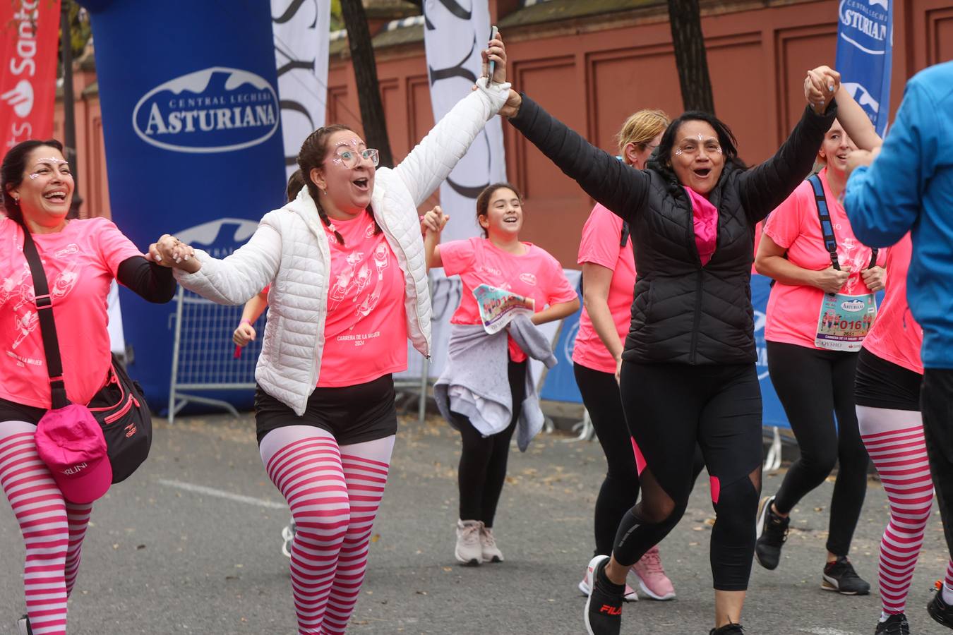 Participantes en la nueva edición de la Carrera de la Mujer