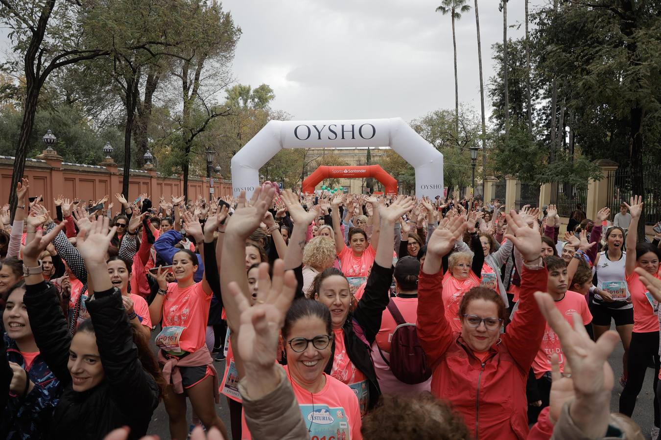 Participantes en la Carrera de la Mujer de Sevilla