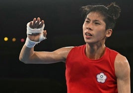 Sigue el linchamiento: la boxeadora hiperandrógina Lin Yu-Ting se retira de un torneo que puso en duda su condición de mujer