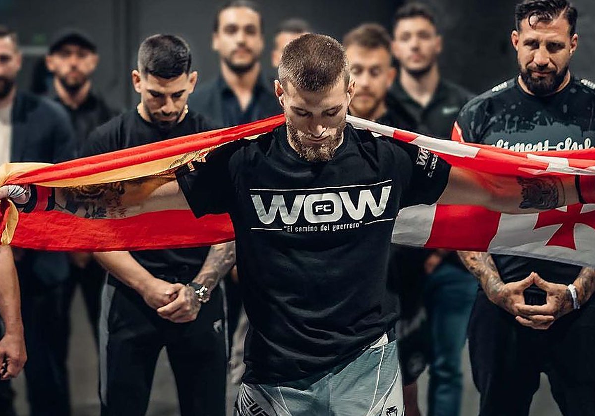 Aleksandre Topuria, antes de salir a pelear en su último combate