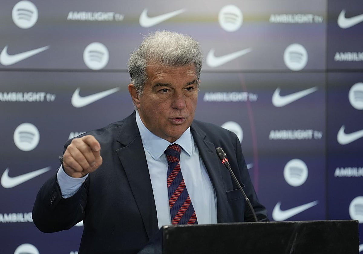 Joan Laporta, durante su comparecencia ante la prensa en la Ciudad Deportiva
