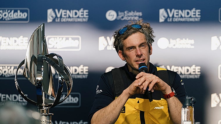 «La vuelta al mundo en 64 días... ¡es una locura!»