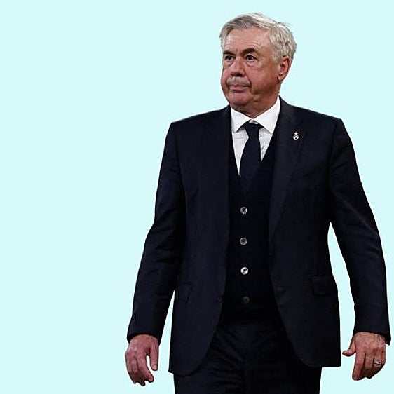 Ancelotti, durante la final de la Supercopa en Yeda
