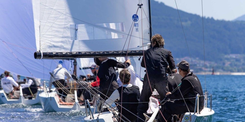 El oro olímpico Domingo Manrique se enrola en el Valmy de Marina Coruña