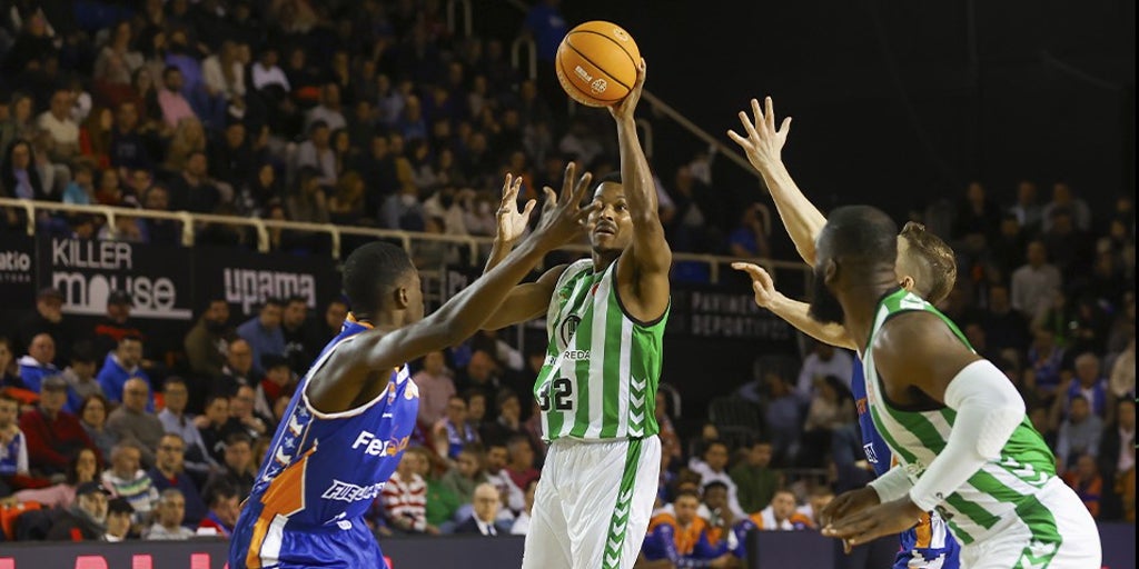 Inesperado naufragio en Fuenlabrada (90-73)