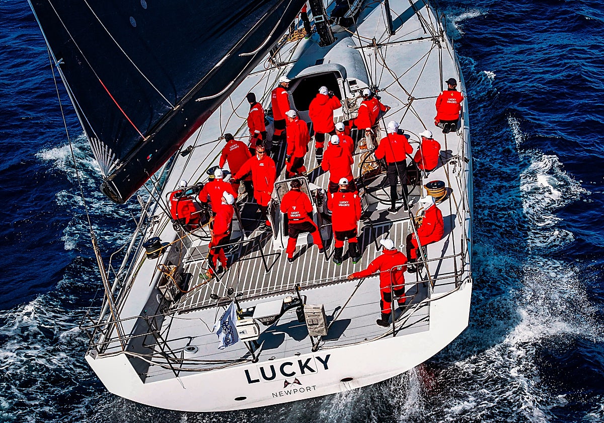 El Lucky de Juan Vila rompe el récord de monocascos de la RORC