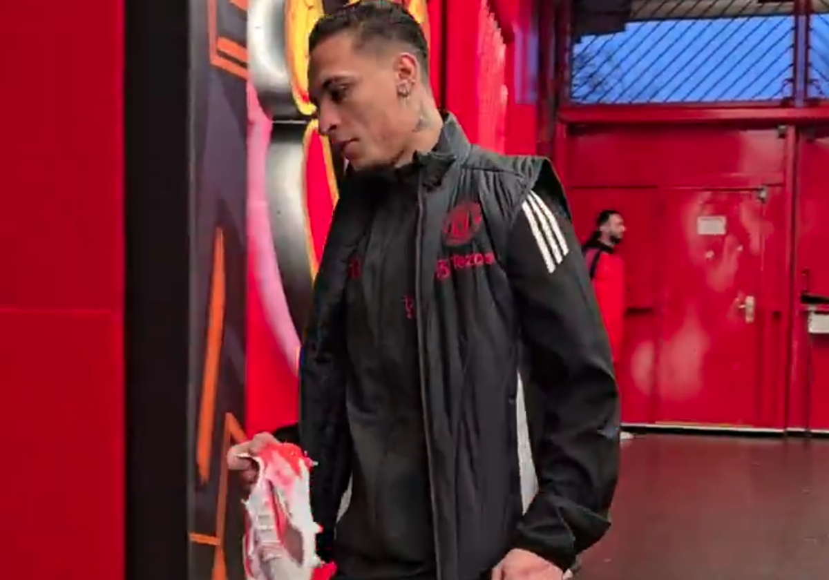 Antony, a su llegada a Old Trafford