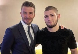 La cómica anécdota entre David Beckham y Khabib Nurmagomedov: «Me pidió que le enviara un vídeo a sus hijos...»