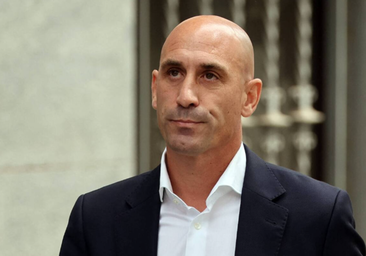 La Inspección concluye que Rubiales se saltó los controles de la RFEF para firmar la Supercopa