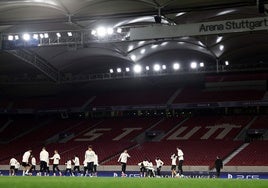 La policía detiene a una cincuentena de hinchas del PSG que tenían previsto enfrentarse a los del Stuttgart