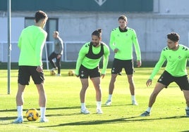 Juanmi ya no se entrena con el Betis dado que su fichaje por el Getafe está al caer