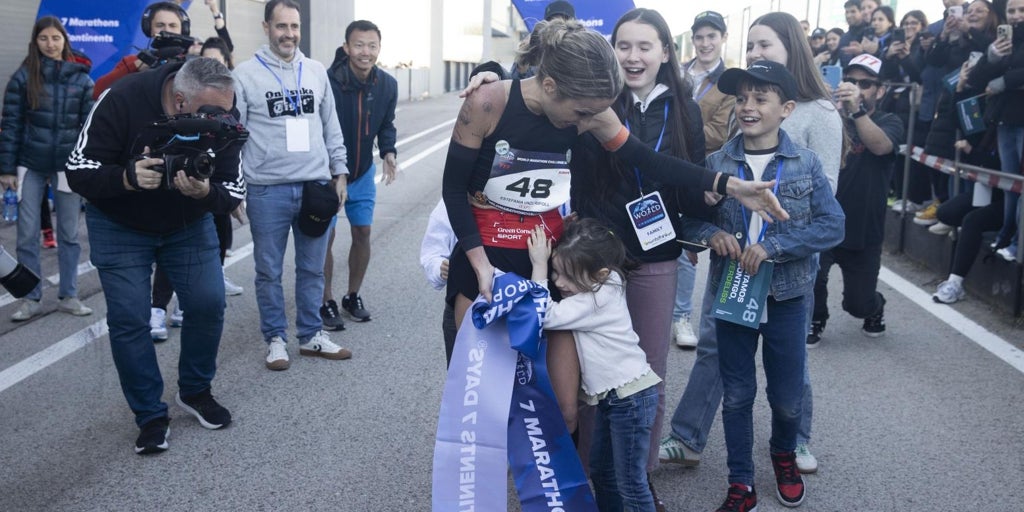 Verdeliss: cómo ser madre de 8 hijos y correr 7 maratones en 7 días y 7 continentes diferentes