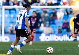 Yanis se lesiona del menisco en su debut con el Hércules y pasará por el quirófano