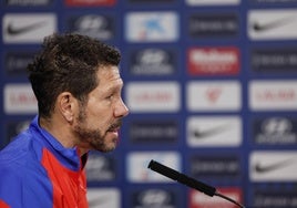 Simeone rehúye de polémicas: «No pienso cómo va a salir el árbitro»