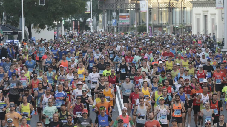 Corredores del Zurich Maratón Sevilla de la edición de 2024