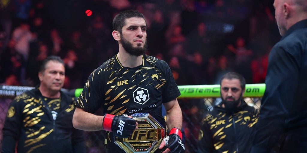 Islam Makhachev descarta pelear con Ilia Topuria en junio: «No voy a darle una oportunidad de inmediato»