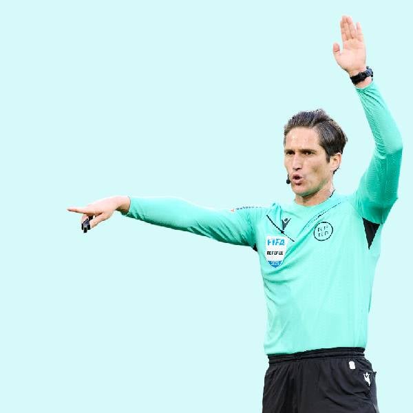 Munuera Montero se defiende: «No he facturado a ningún club»