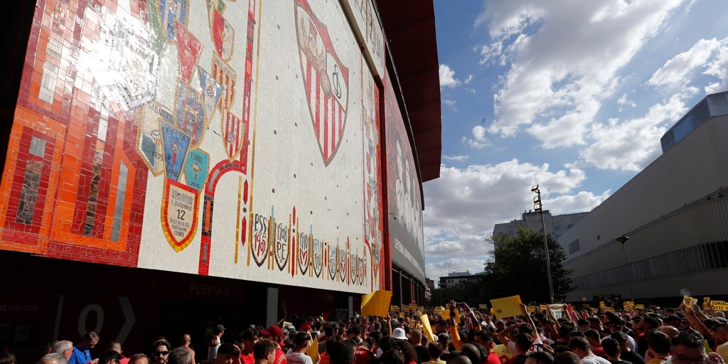 Biris hace un llamamiento a la afición del Sevilla para una nueva protesta contra el Mallorca