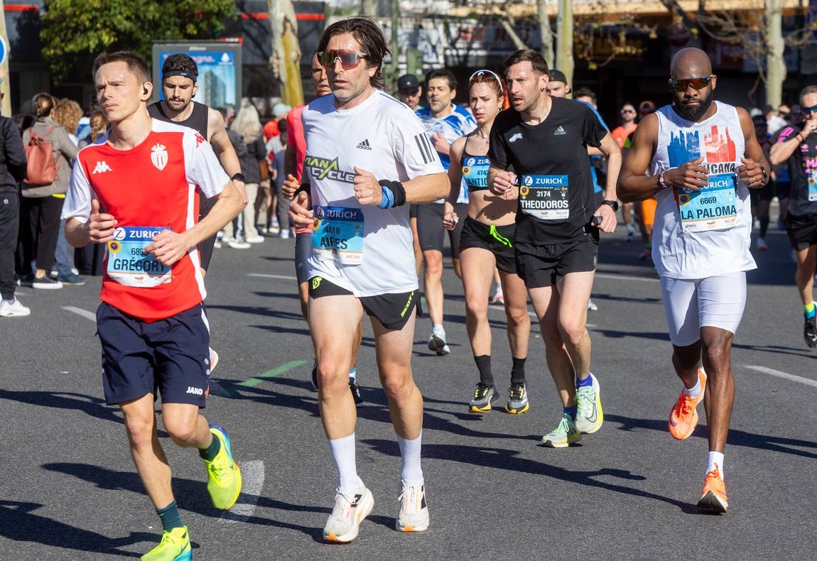 La fiesta del deporte recorrió las calles de Sevilla con la maratón 