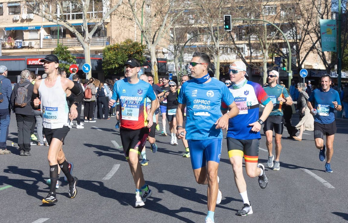 La fiesta del deporte recorrió las calles de Sevilla con la maratón 
