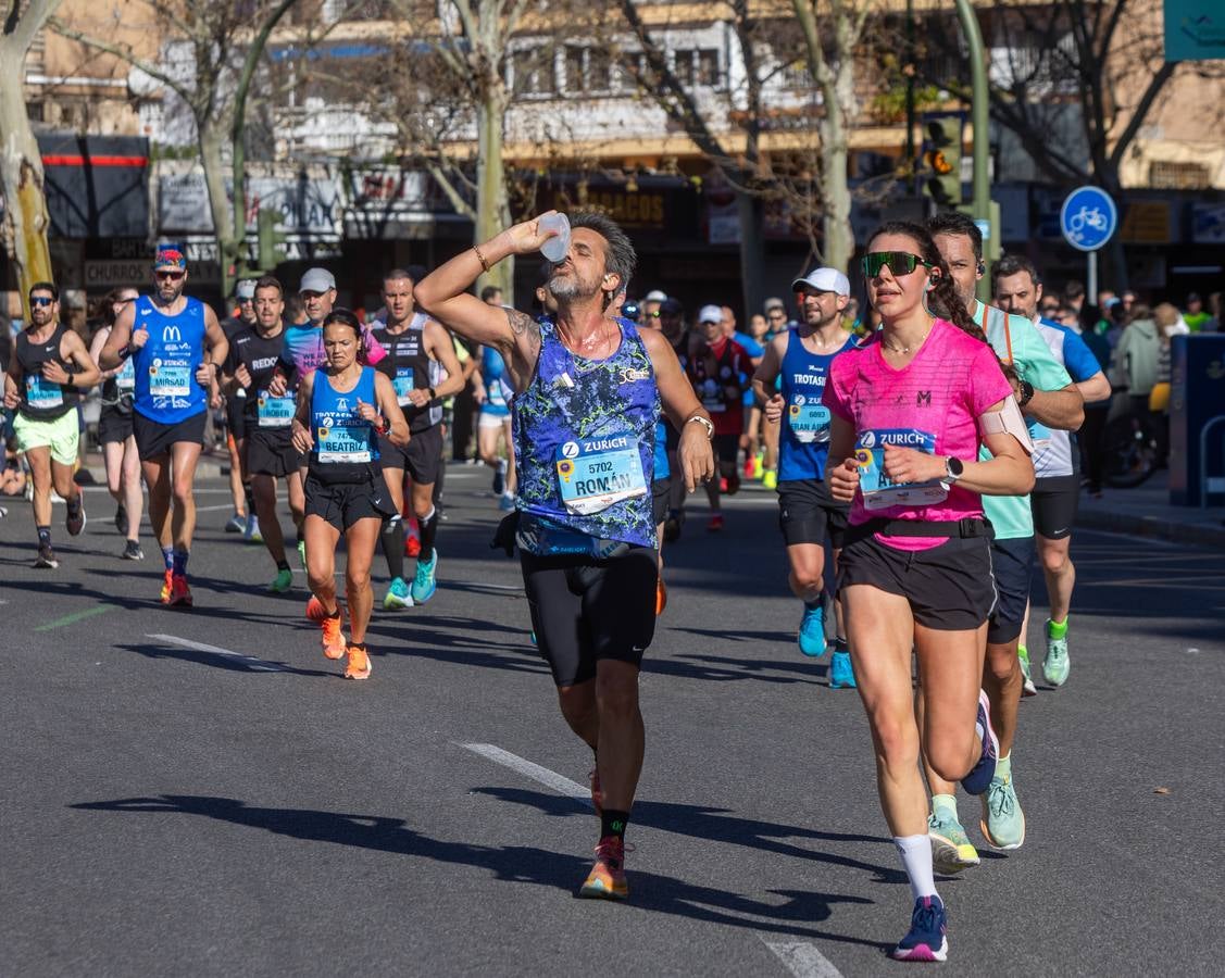 La fiesta del deporte recorrió las calles de Sevilla con la maratón 