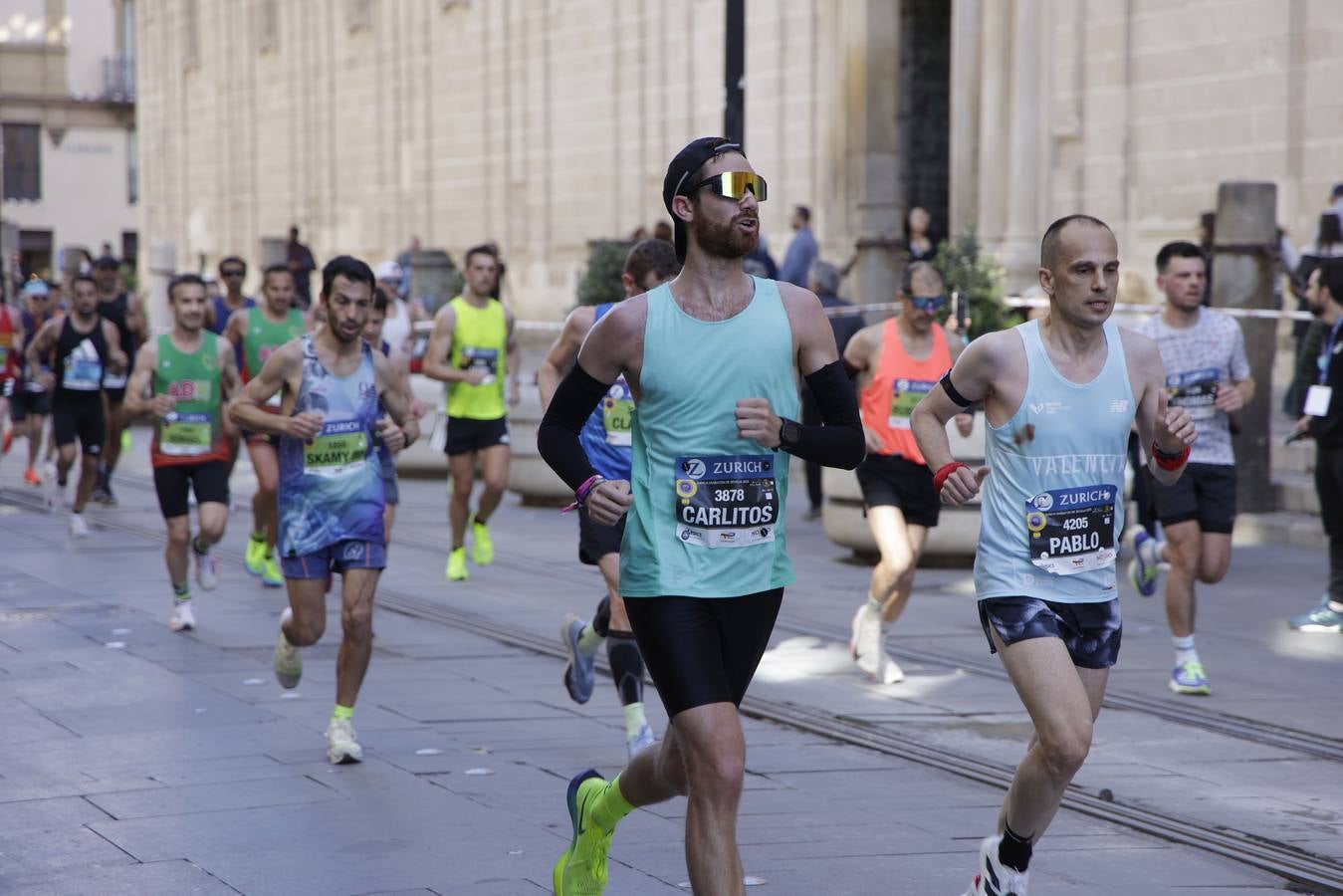 La prueba sevillana supone un gran aliciente para los corredores profesionales y amateur