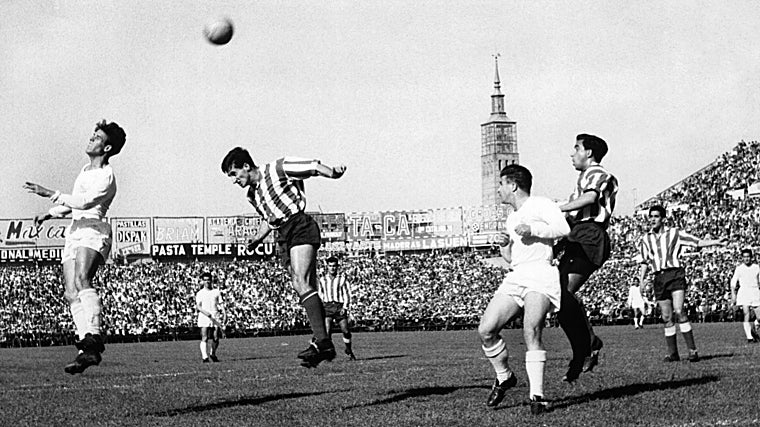 El derbi de los bulos: empate amañado y un té maldito