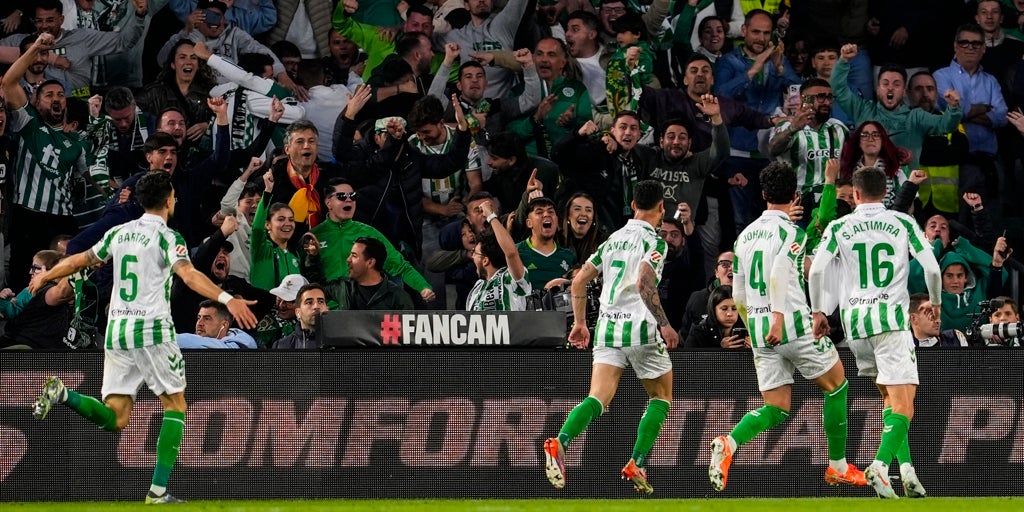 El Betis sueña en grande: «Que Europa sepa lo que podemos ser»