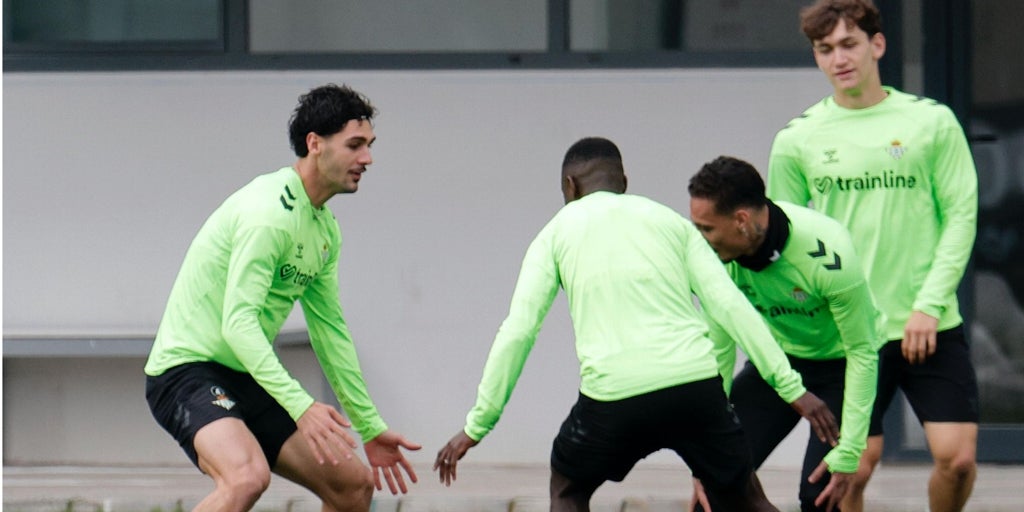 Lo Celso y Marc Roca, ausencias en la sesión del Betis previa al partido con el Vitoria de Guimaraes