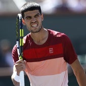 Carlos Alcaraz celebra un punto en Indian Wells.