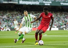 Los apercibidos del Sevilla: cuatro jugadores podrían perderse el derbi sevillano