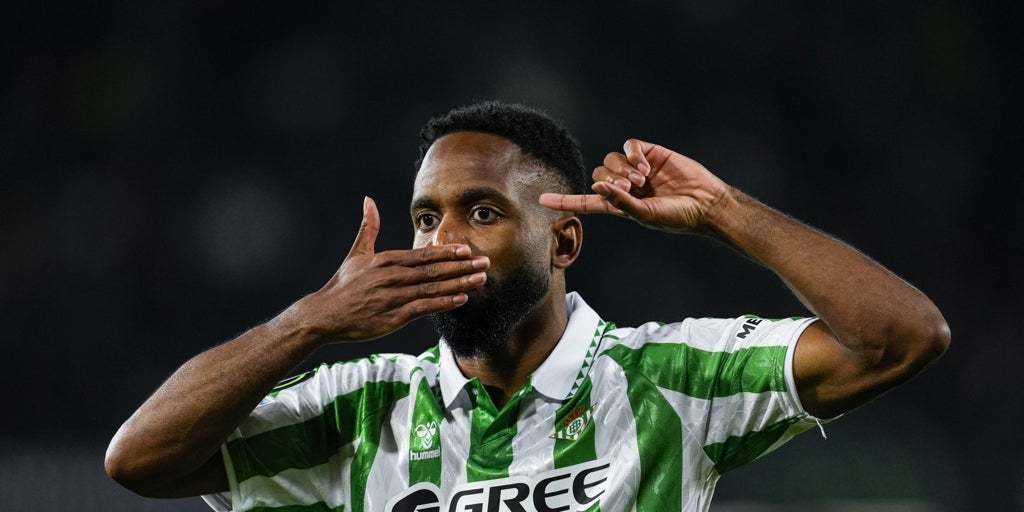 Bakambu, la esperanza goleadora del Betis ante el Vitoria