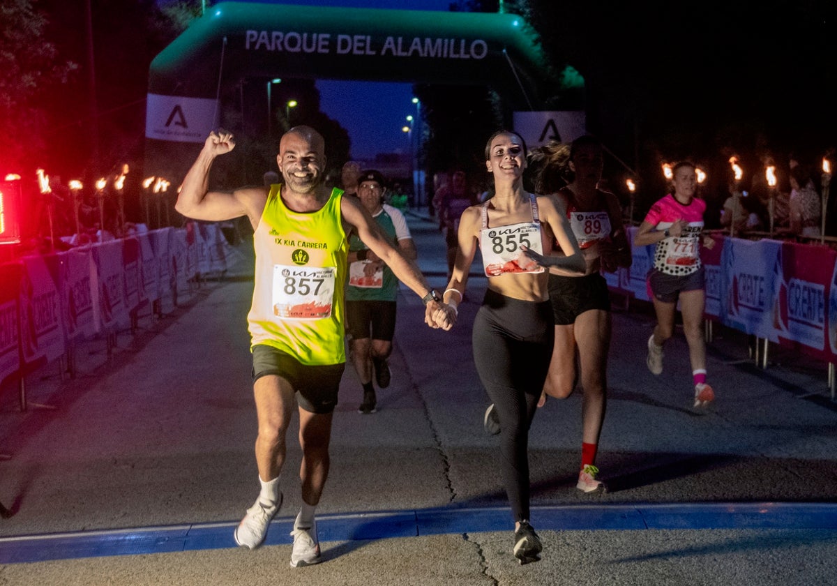Corredores en la Nocturna del Alamillo de 2024
