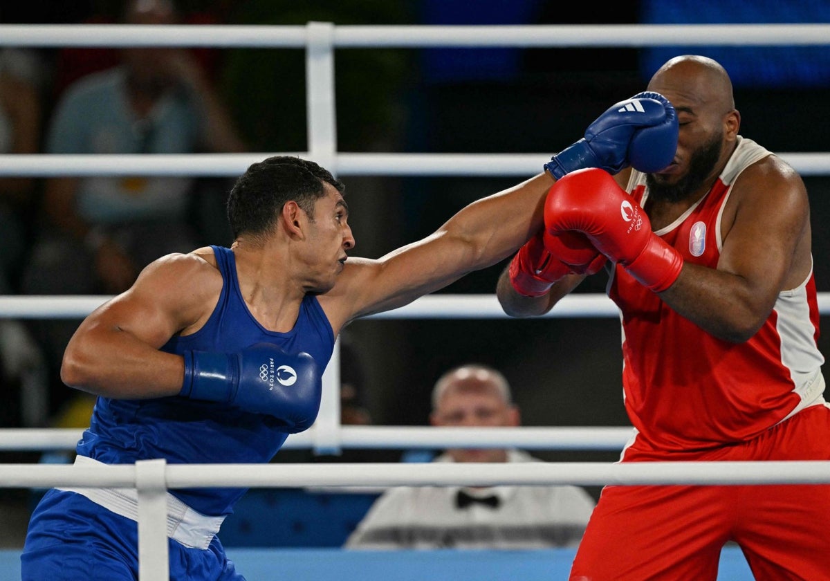 Semifinal de la competición masculina de boxeo (+92) en los Juegos de París 2024