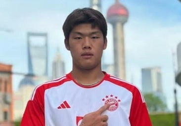 Muere el futbolista chino Guo Jiaxuan tras sufrir una lesión en la cabeza durante un entrenamiento en España