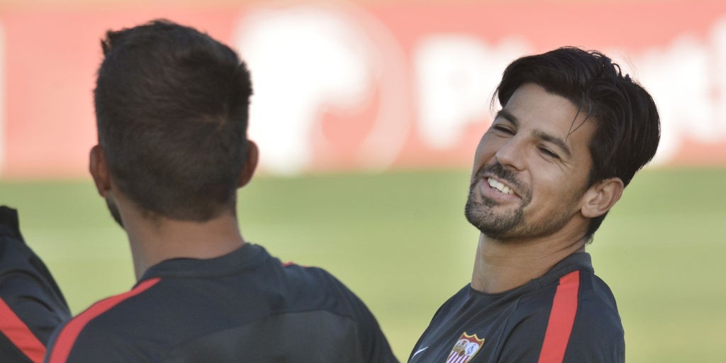 Nolito: «Al Sevilla le viene mejor jugar fuera que en casa»