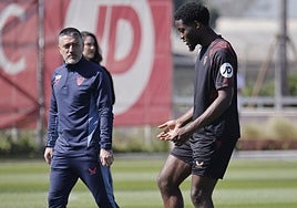 García Pimienta y su futuro en el Sevilla: «Siento confianza plena»