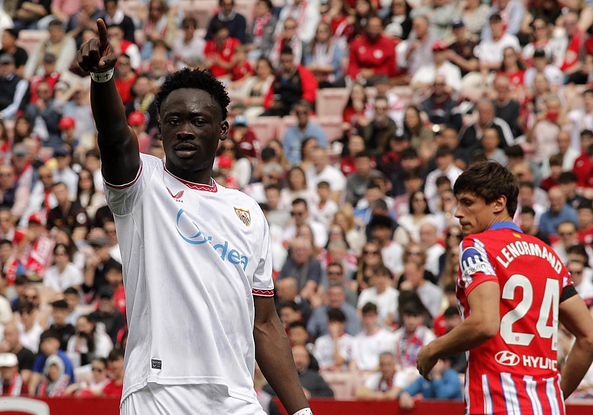 Akor Adams, durante el Sevilla - Atlético de Madrid en el Sánchez-Pizjuán