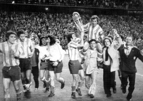 Imagen secundaria 1 - Y el Atlético se proclamó campeón del mundo: la mayor hazaña de su historia
