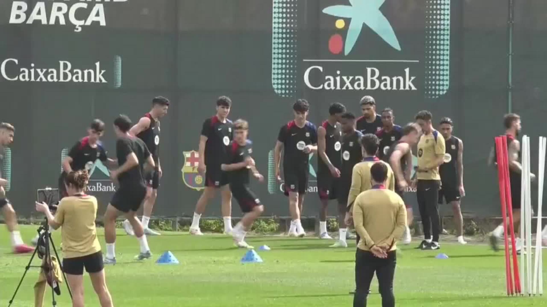 Último entrenamiento del Barça antes del partido contra el Leganés