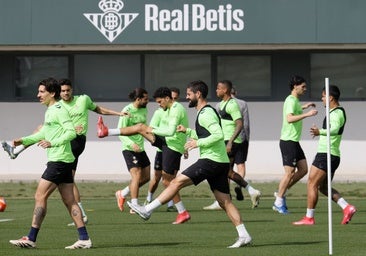 Convocatoria del Betis sin Abde y Chimy para el partido ante el Villarreal